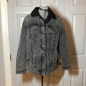 LEVI Strauss & Company Sherpa Trucker Jacket in Black